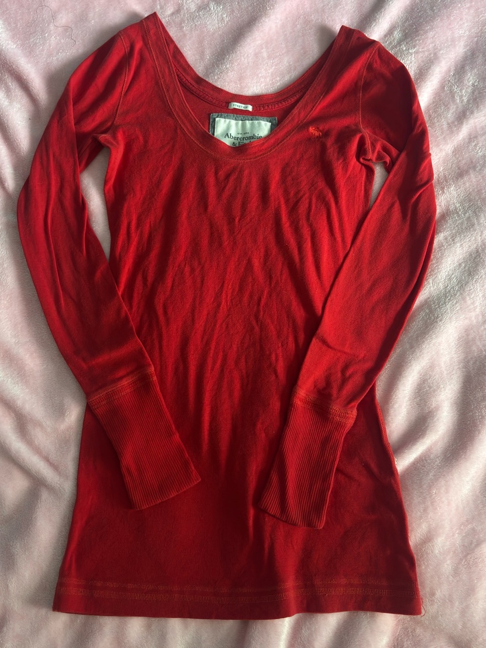 Vintage Abercrombie & Fitch Red Long Sleeve Scoop Neck Tapered Henley Tee Size M